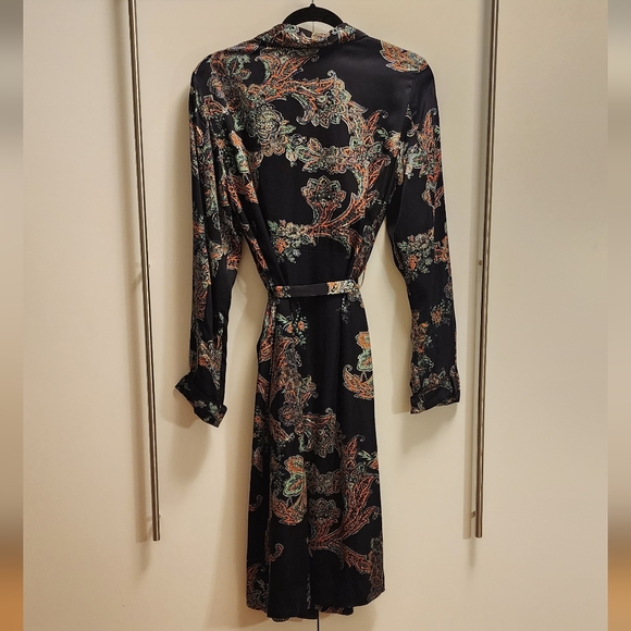 Wilfred Jackets & Blazers - Wilfred kimono jacket robe with tie